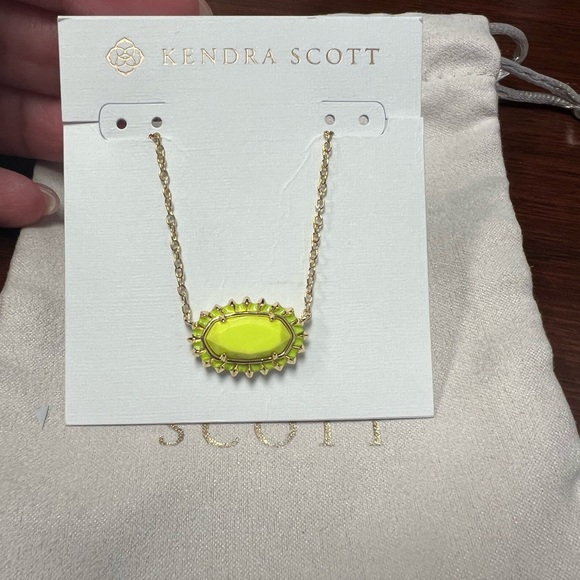 Kendra Scott Jewelry - Kendra Scott Elisa Color Burst Necklace